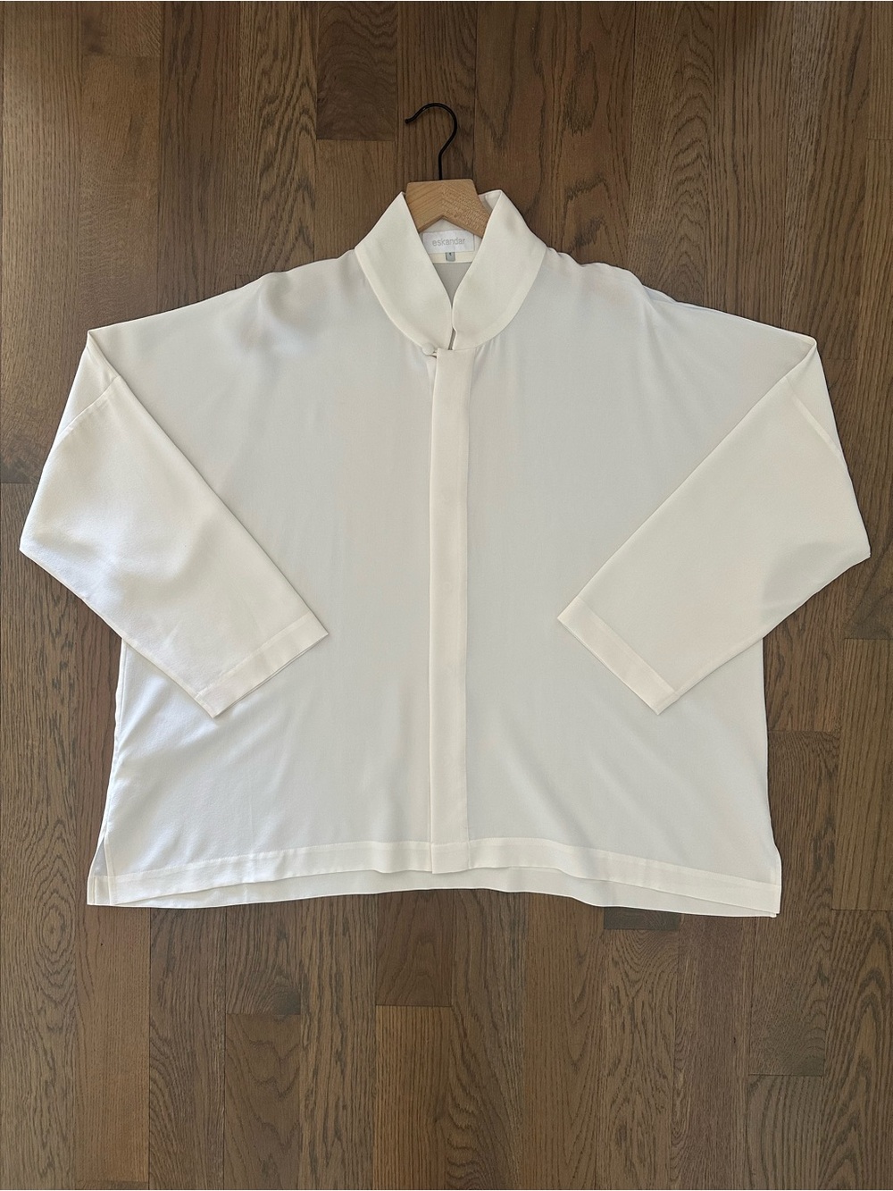 Eskandar Silk Imperial Swing Shirt with Chinese Collar Ivory Size 1 / Large